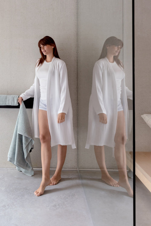 Crinkly Bathrobe White