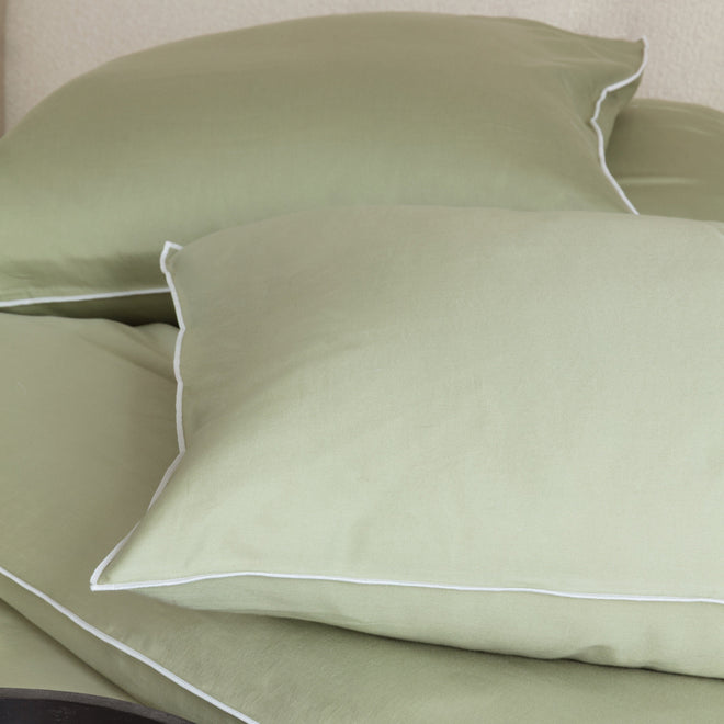 Washed Satijn Groen - Witte Bies